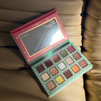 A Moment With You Shadow Palette Accessories Multi -2020AVE