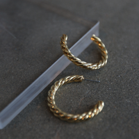 Chunky Twister Hoops Jewelry Gold One Size -2020AVE