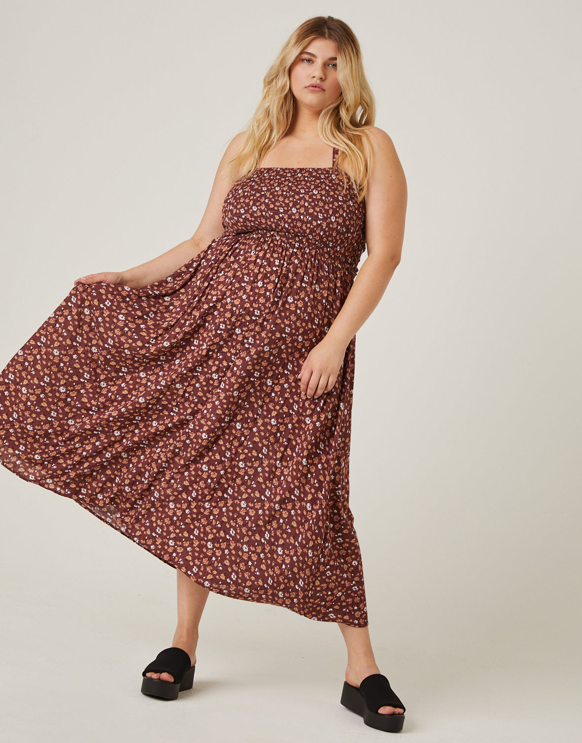 slim fit dress slacks Ever-Pretty Sleeveless Halter Neck Chiffon Midi Cocktail Dress with A-Line main image 1