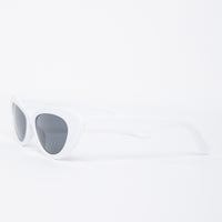 Off-duty Cat Eye Sunnies Accessories -2020AVE