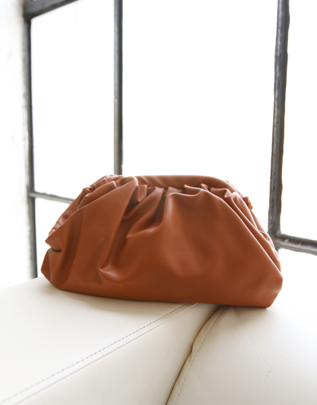 Small Ruched Clutch Accessories Brown One Size -2020AVE