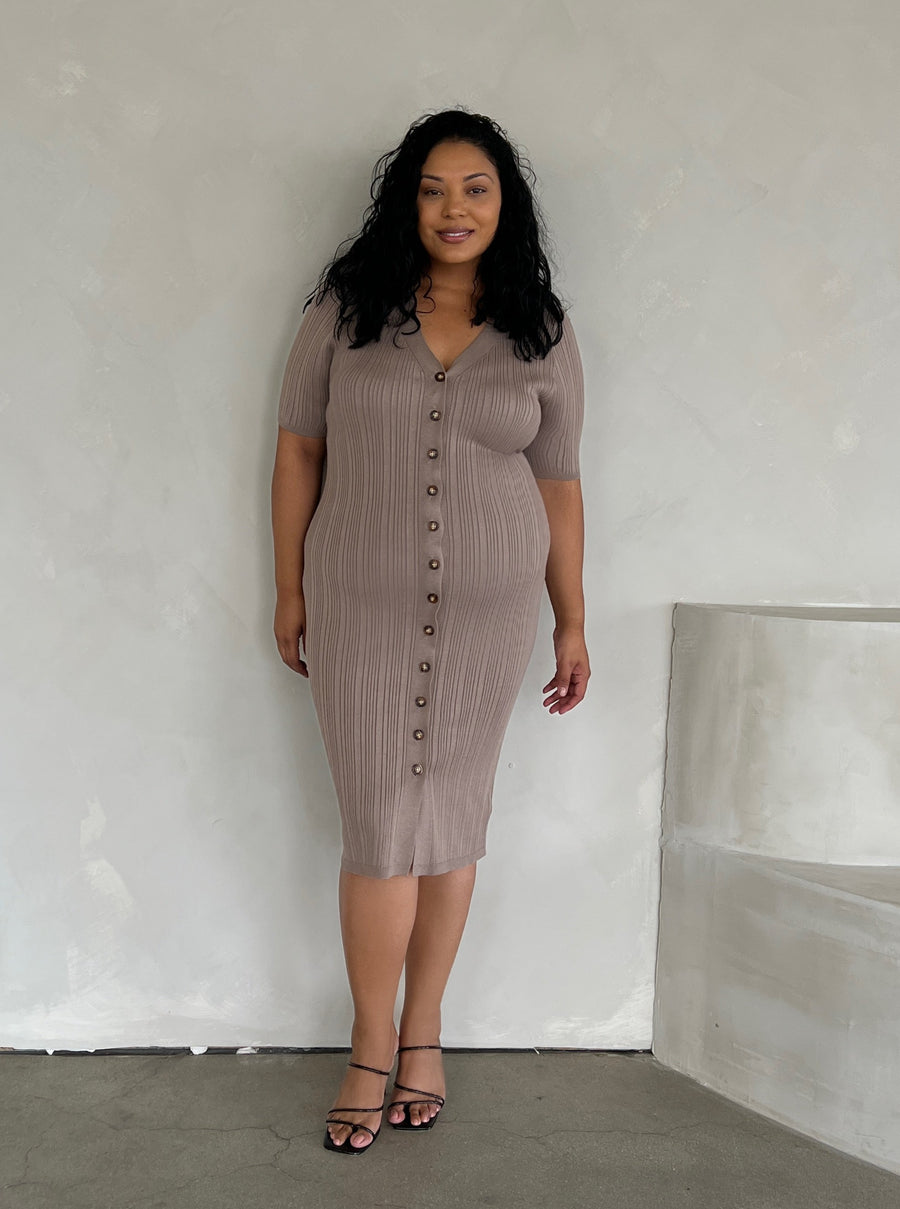 Plus Size Button Down Midi Dress 2020AVE Plus Size Button Down Midi Dress 2020AVE