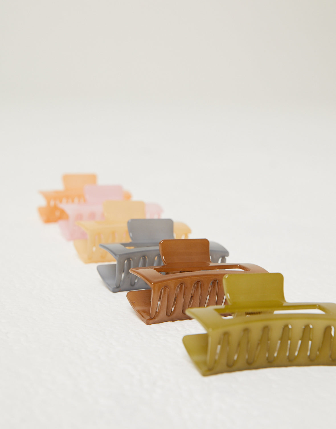 Colored Rectangular Claw Hair Clip – 2020AVE