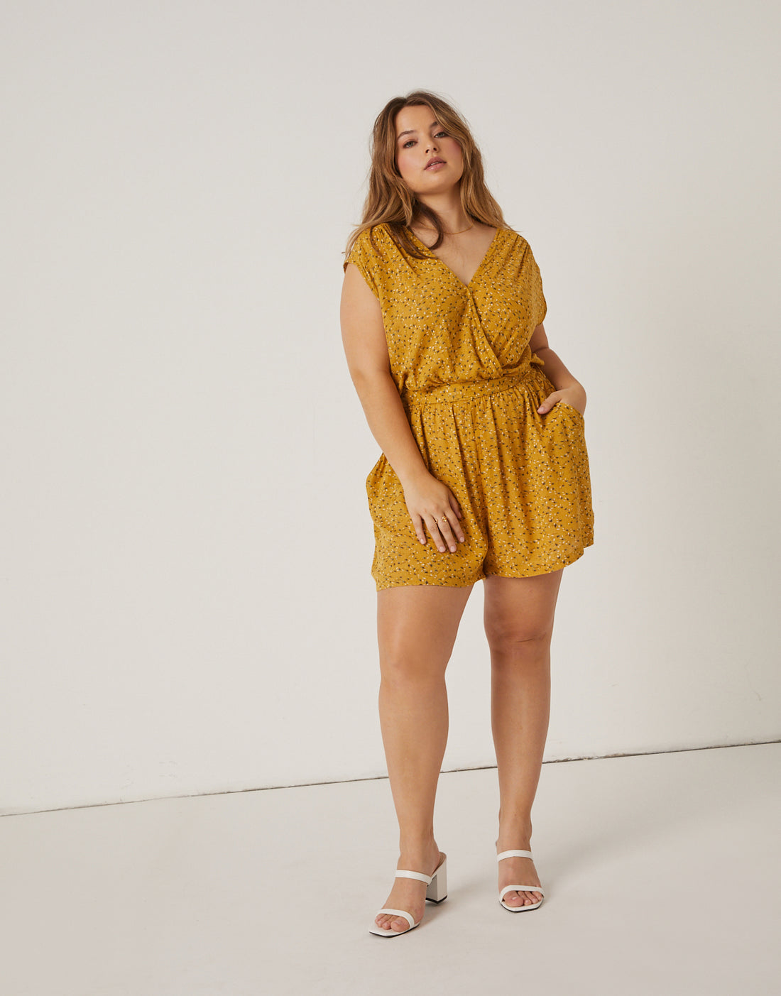 Curve Ditsy Print Woven Romper Plus Size Rompers + Jumpsuits -2020AVE
