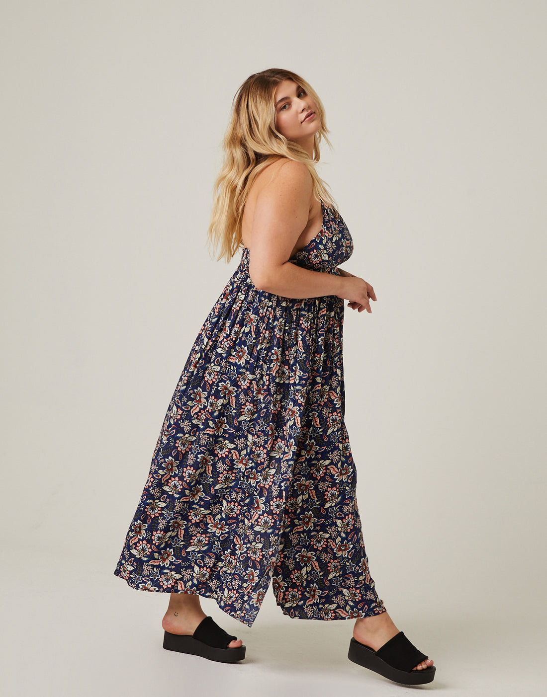 Plus Size Paisley Floral Tank Maxi Dress 2020AVE Plus Size Paisley Floral Tank Maxi Dress 2020AVE
