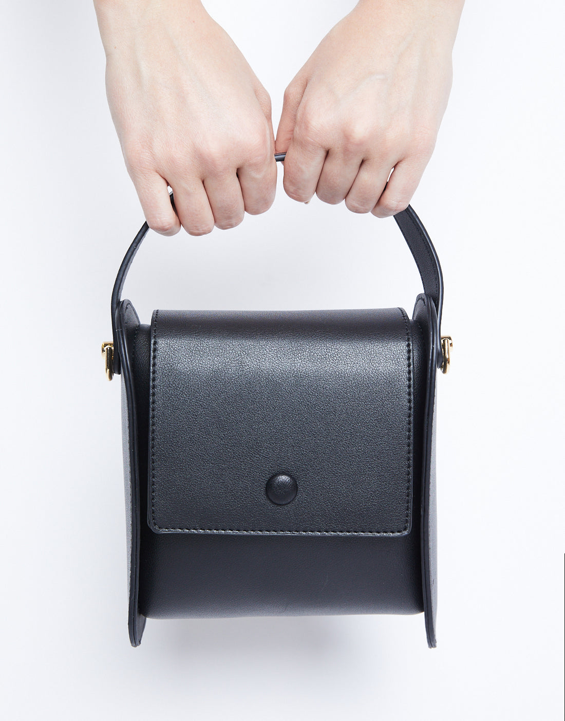 Liv Daily Crossbody Bag Accessories Black One Size -2020AVE