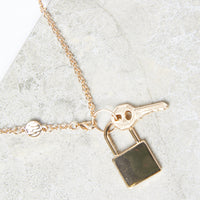 Lock It Up Chain Necklace Jewelry Gold One Size -2020AVE