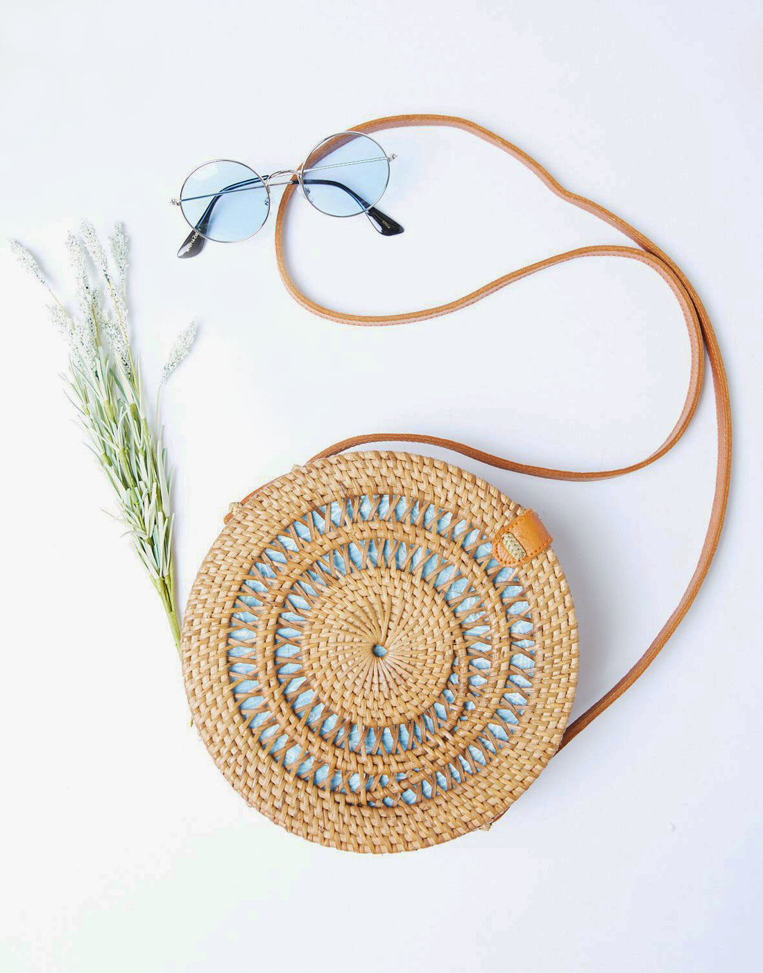 Near and Far Round Straw Bag Accessories Tan One Size -2020AVE