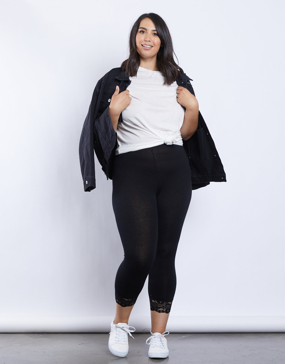 Plus Size Lace Trimmed Leggings - Plus Basic Leggings - Casual Outfit –  2020AVE