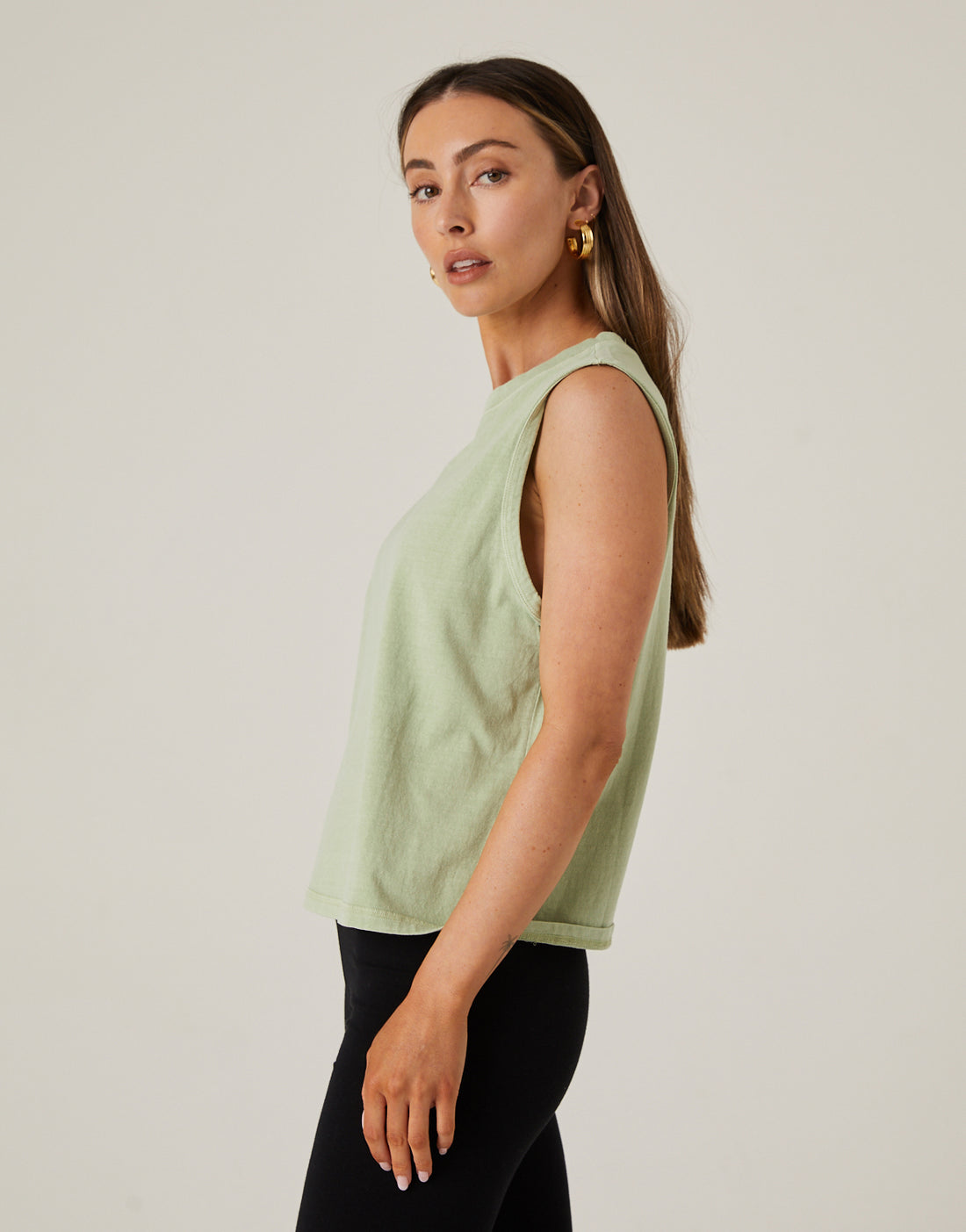 Solid Sleeveless Tee Tops -2020AVE
