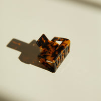 Tortoise Shell Mini Claw Clip Accessories Brown One Size -2020AVE
